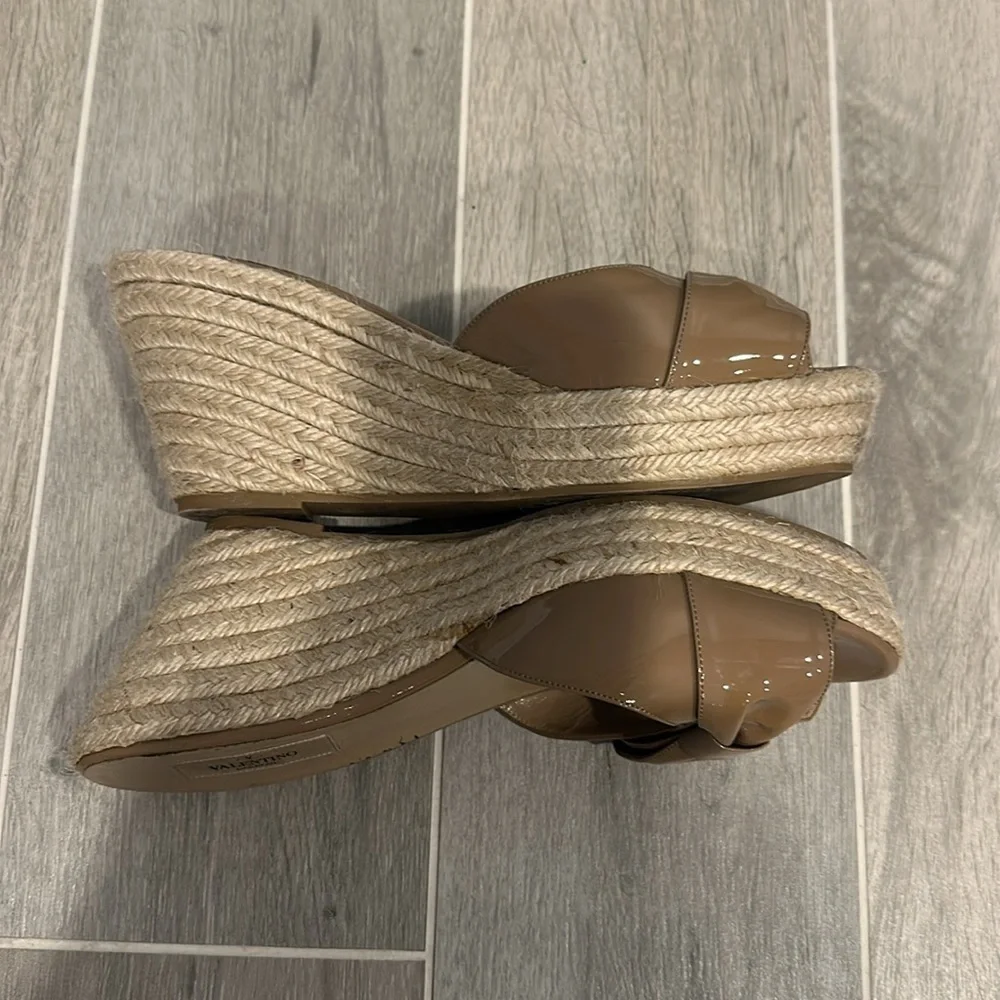 Valentino Garavani Patent Leather Espadrilles Size 41 US 9.5